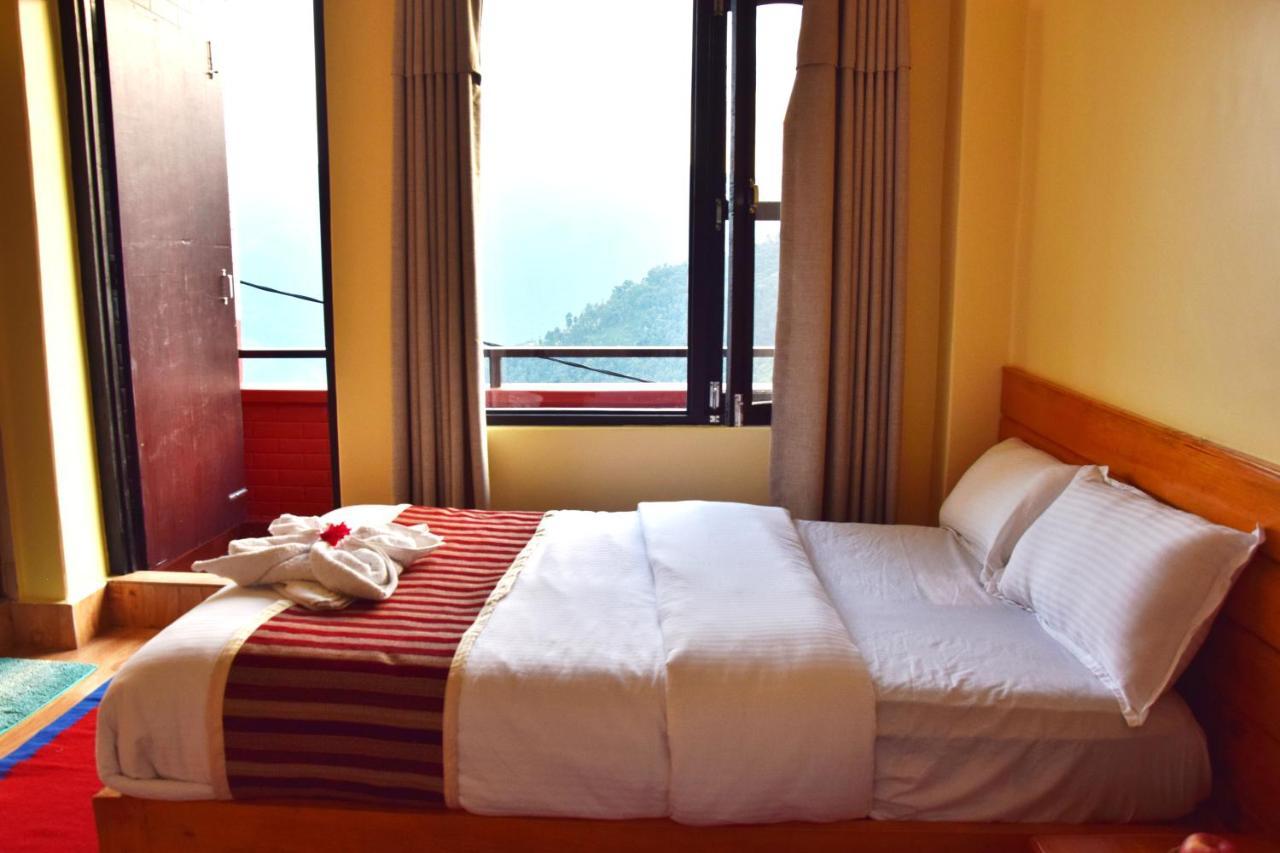 Hotel Siddhartha Garden Ayurveda Pokhara Exterior foto