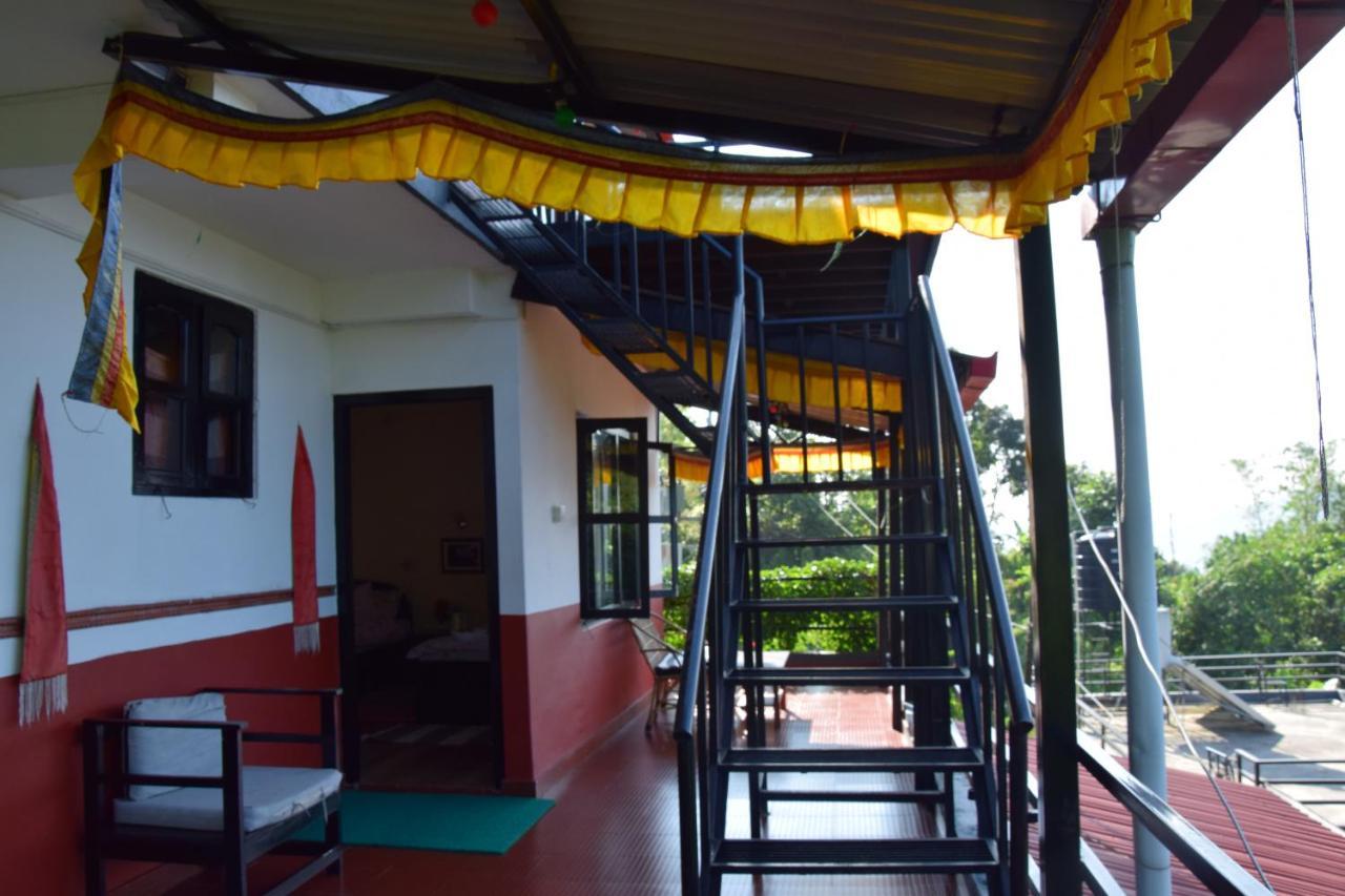 Hotel Siddhartha Garden Ayurveda Pokhara Exterior foto